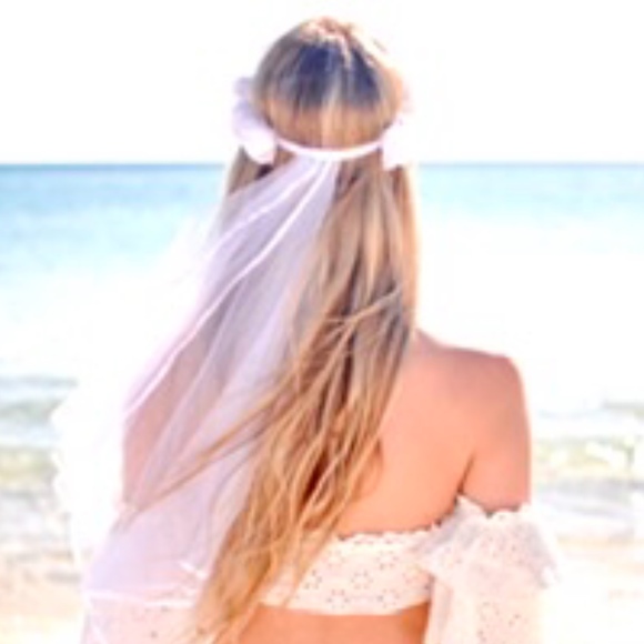 Meet your Posher, Haley - Picture 1 of 1